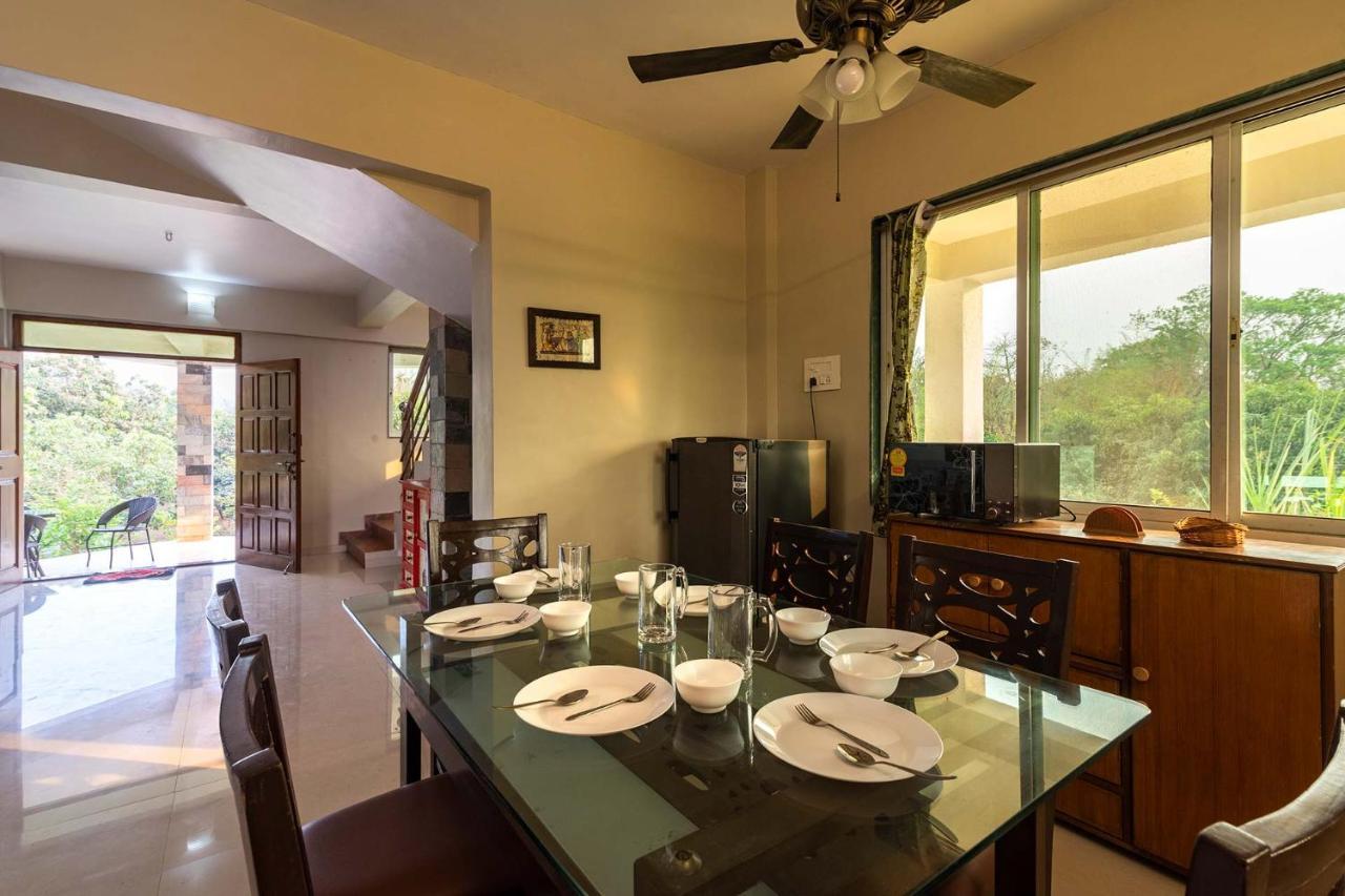 Aqua & Sage By Stayvista - Riverside Villa With Pool & Terrace Karjat Exterior foto